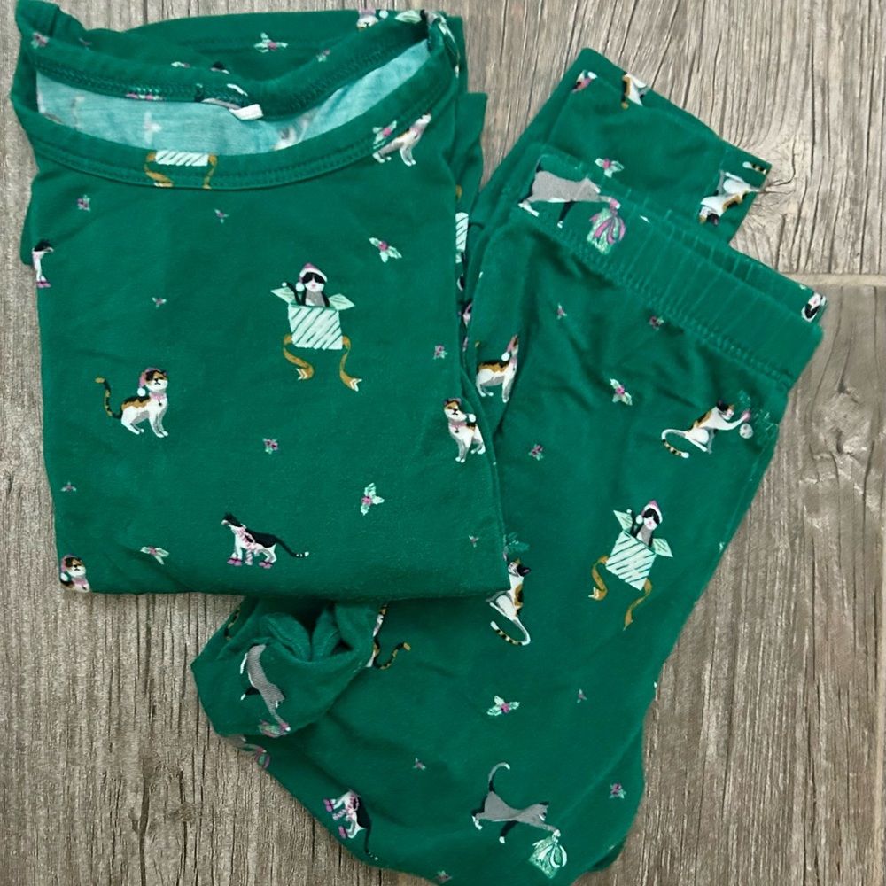 Posh peanut cat holiday pajamas 3T-4T